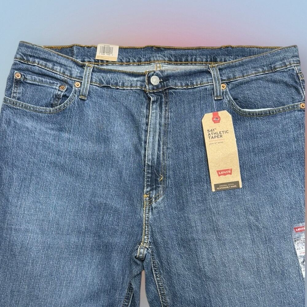 LEVI’S 541 Men’s 40 x 32 ATHLETIC TAPER Blue Jeans